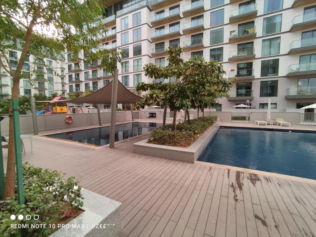 Notable 2Br At Sobha Hartland Greens Mbr City By Deluxe Holiday Homes ดูไบ ภายนอก รูปภาพ