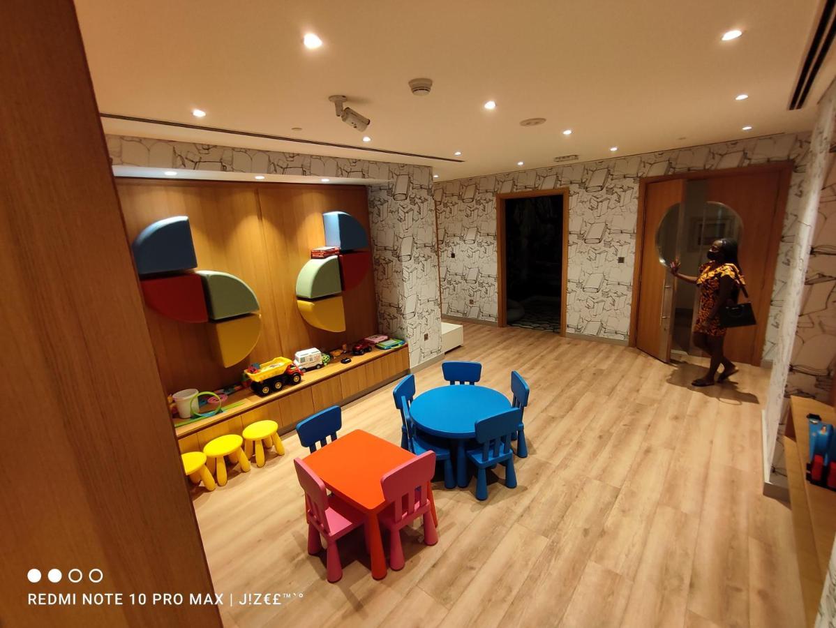 Notable 2Br At Sobha Hartland Greens Mbr City By Deluxe Holiday Homes ดูไบ ภายนอก รูปภาพ