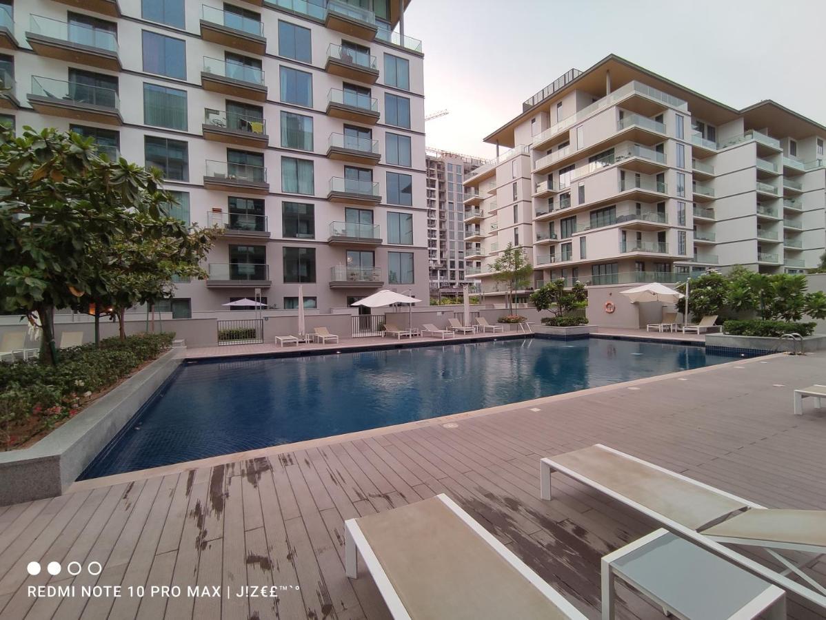 Notable 2Br At Sobha Hartland Greens Mbr City By Deluxe Holiday Homes ดูไบ ภายนอก รูปภาพ